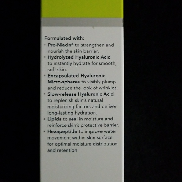 The last 2 Intensive Moisture Double Serums! - Picture 3 of 3